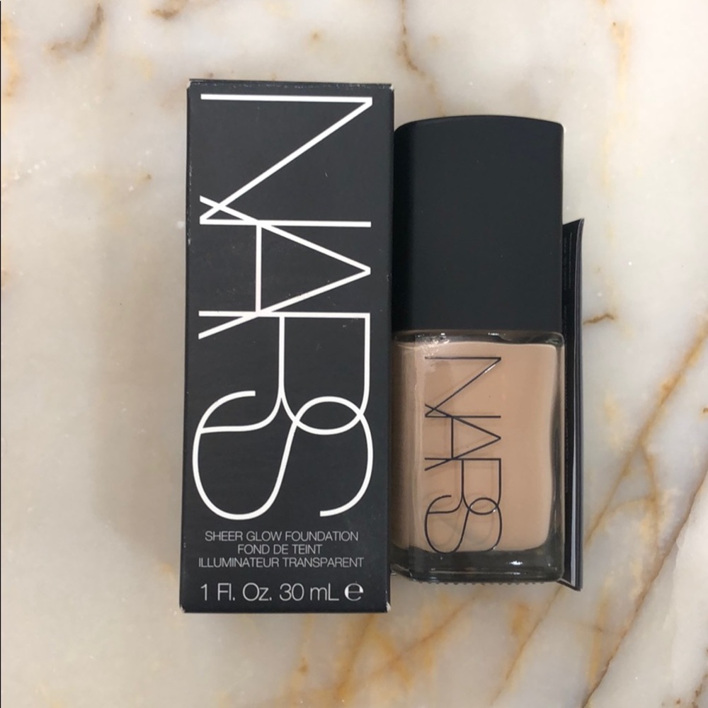 *SOLD* NARS SHEER GLOW FOUNDATION in Santa Fe, NEW